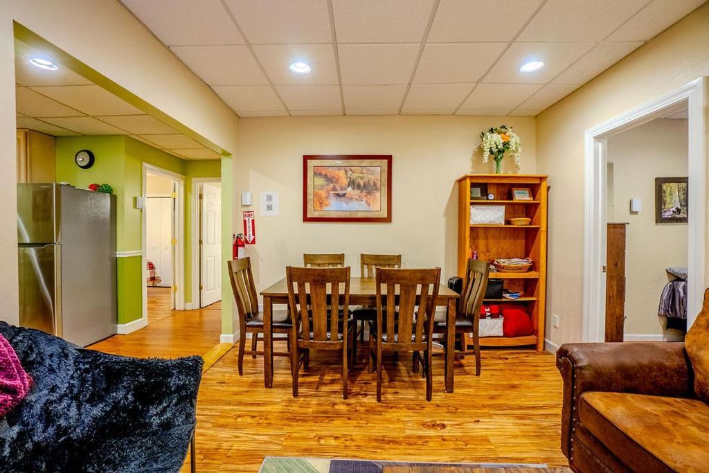 Hidden Gem, 3 Bed Cozy Condo - Dogs Welcomed Bayfield Bagian luar foto